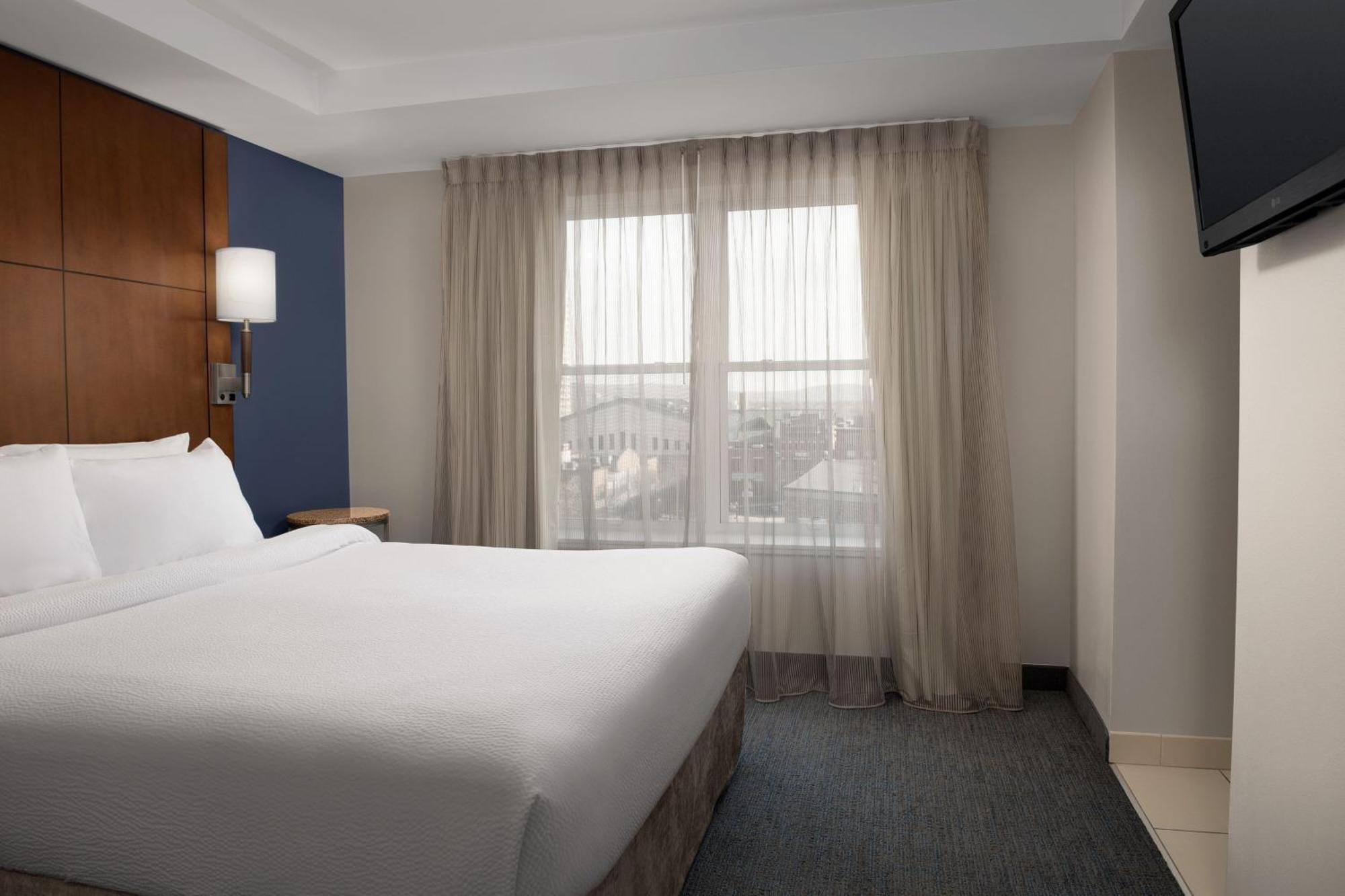Residence Inn By Marriott Syracuse Downtown At Armory Square Exterior foto
