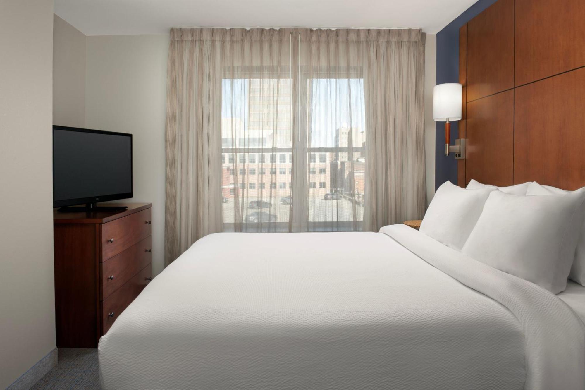 Residence Inn By Marriott Syracuse Downtown At Armory Square Exterior foto